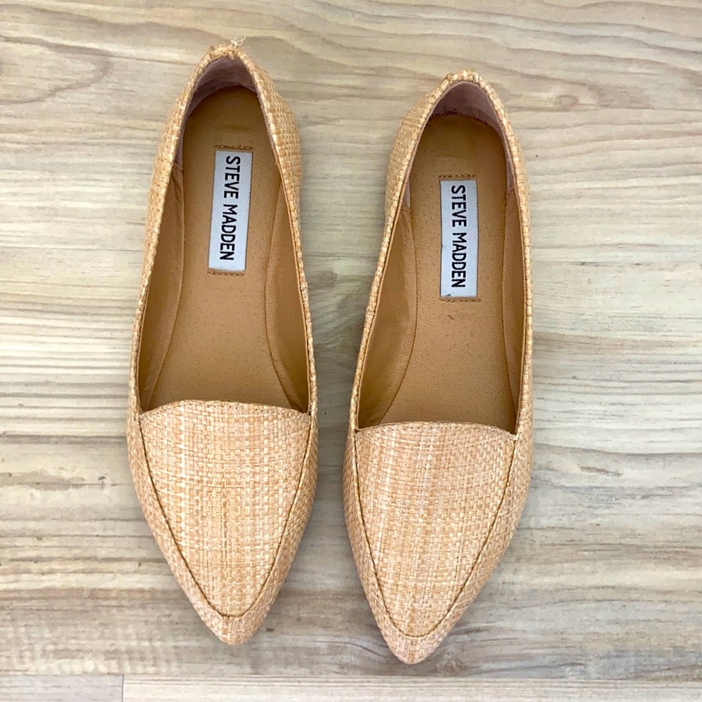 Steven Madden Focus Flats